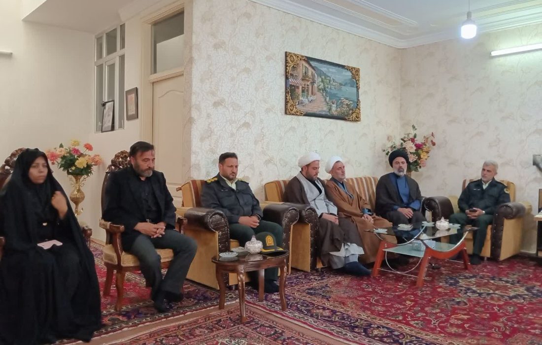 ضرورت یادآوری رشادتها و از خود گذشتگی شهدا به نسل جوان