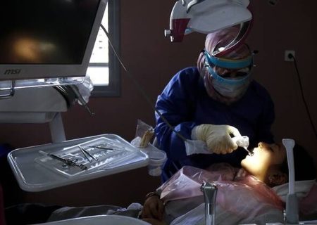 بهره‌مندی توانخواهان بهزیستی سلماس از خدمات تخصصی دندان‌پزشکی و پزشکی درمانگاه مرصاد ارتش