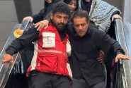 نجات جان شهروند مضطرب در مراسم تشییع رهبر شهید توسط امدادگر سلماسی